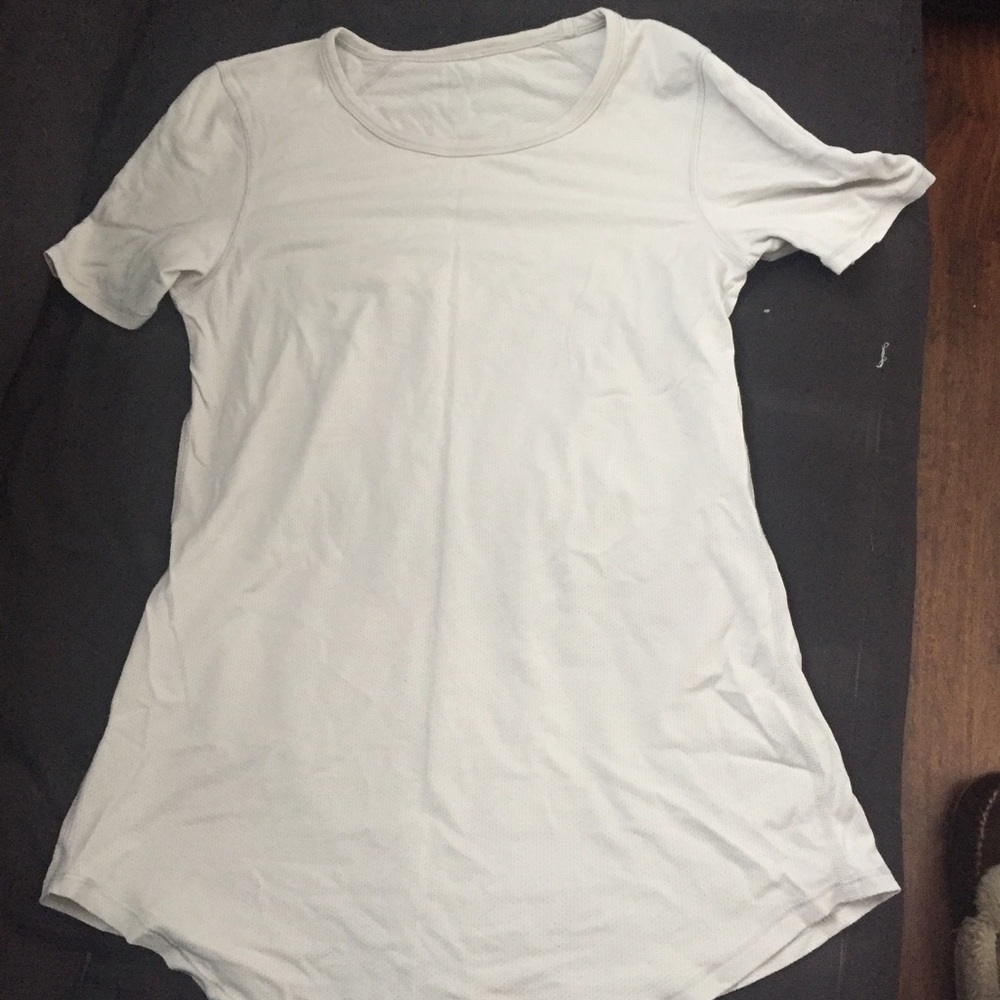 Lululemon top